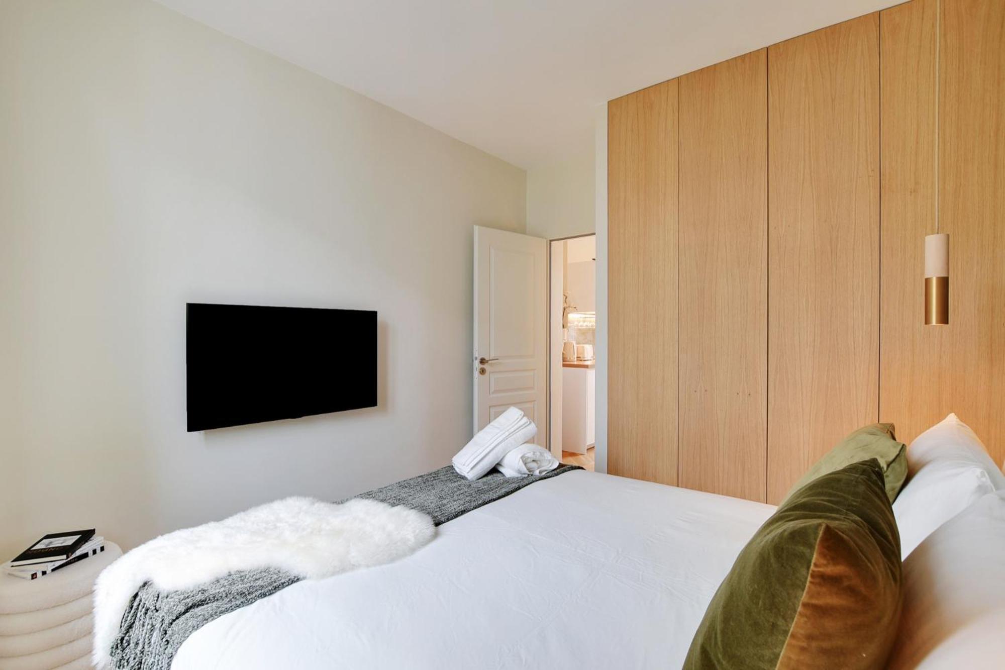 Suite Deluxe 1 By Les Maisons De Charloc Homes Boulogne-Billancourt Ngoại thất bức ảnh