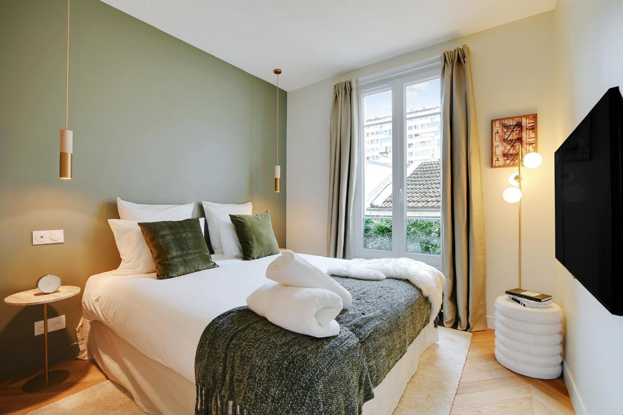Suite Deluxe 1 By Les Maisons De Charloc Homes Boulogne-Billancourt Ngoại thất bức ảnh